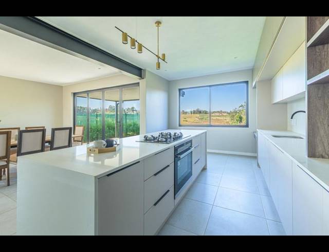 3 BEDROOM TOWNHOUSE FOR SALE IN LEONARD